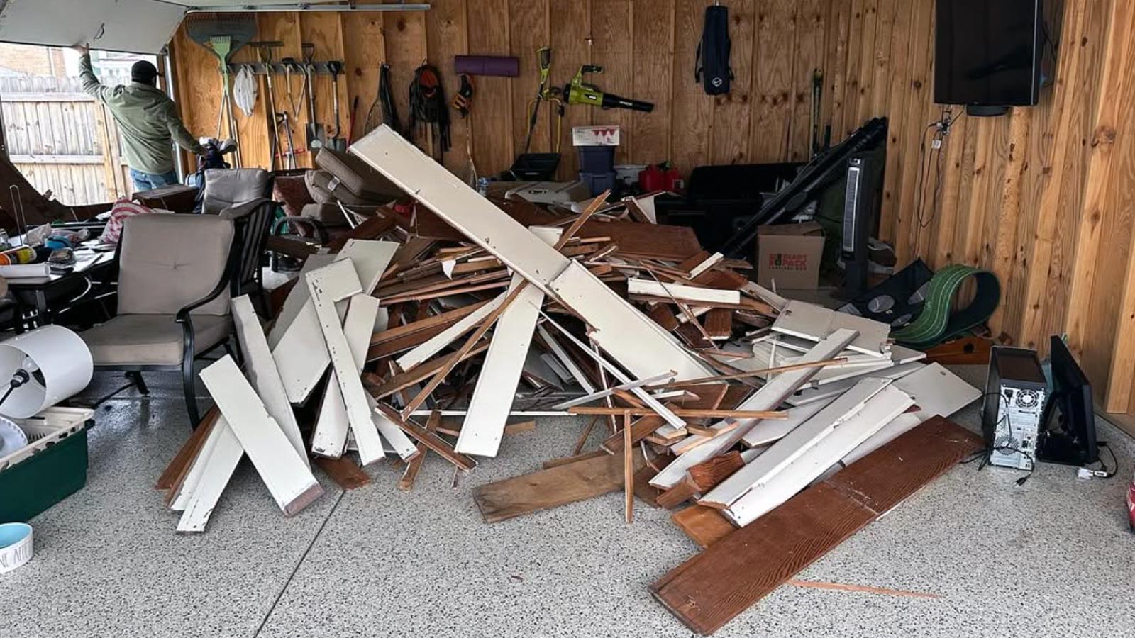 Construction debris cleanup in Chicago.